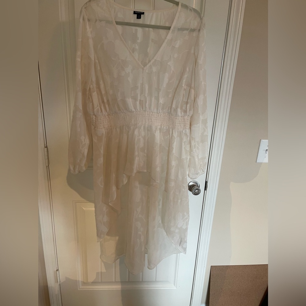 Torrid size 1 lace high low top